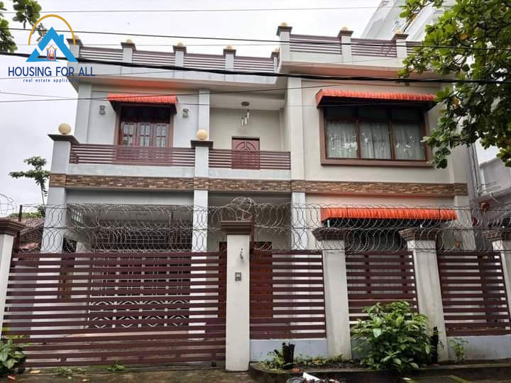 Home in Metric Way
