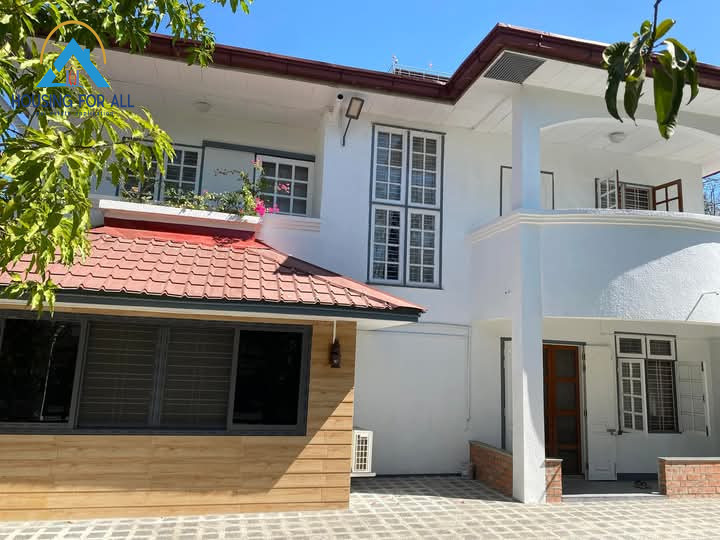 Home in Metric Way