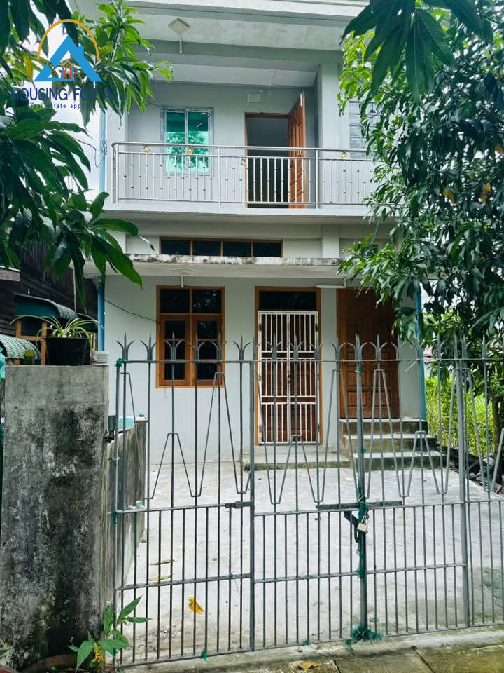 Home in Metric Way