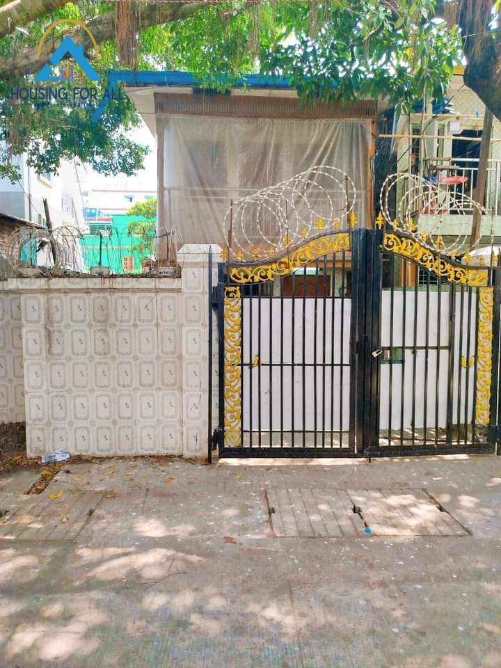Home in Metric Way
