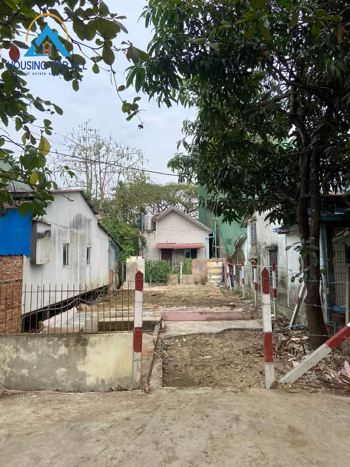 Home in Metric Way