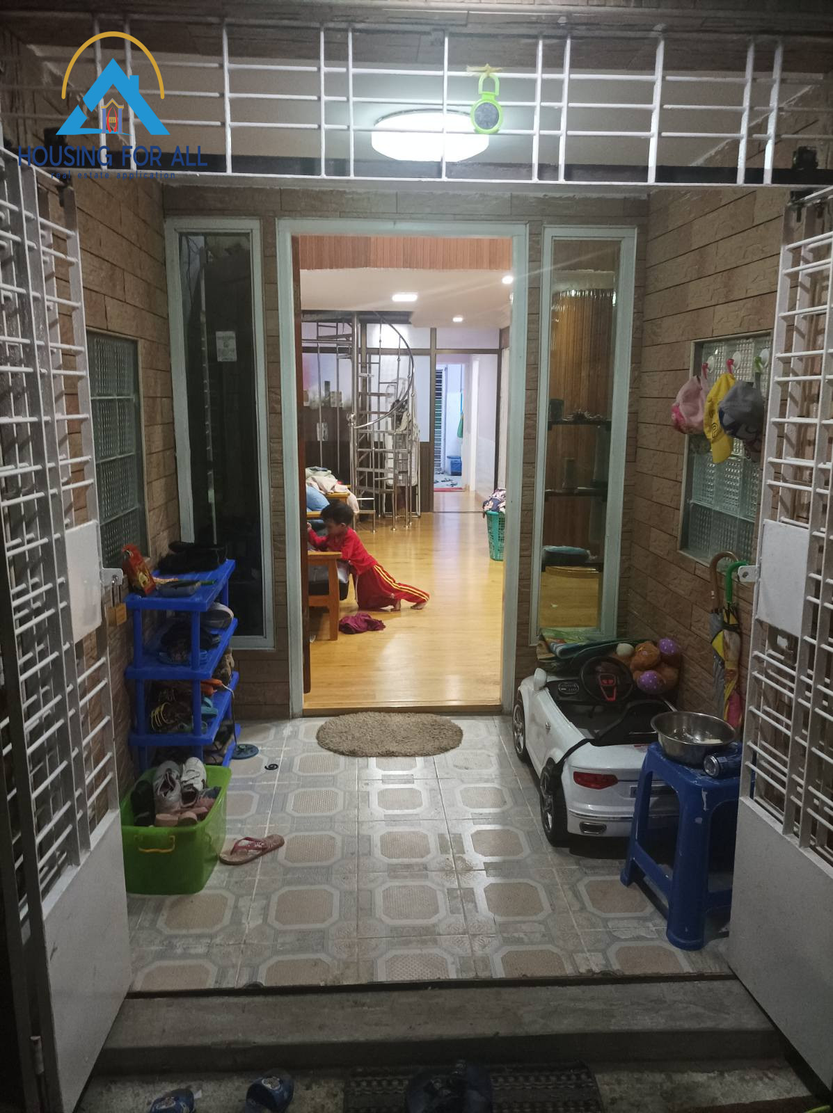 Home in Metric Way