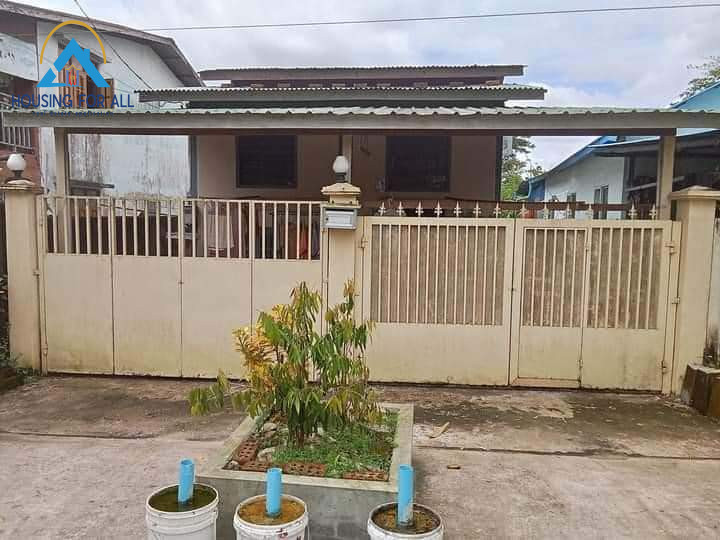 Home in Metric Way