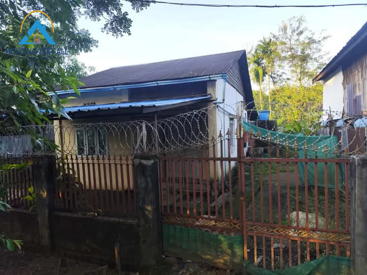 Home in Metric Way