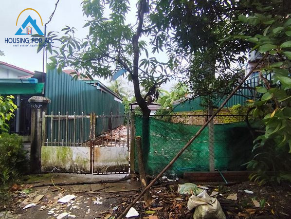 Home in Metric Way