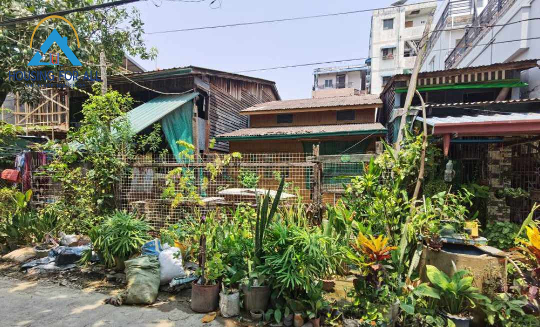 Home in Metric Way