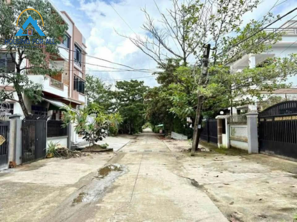 Home in Metric Way