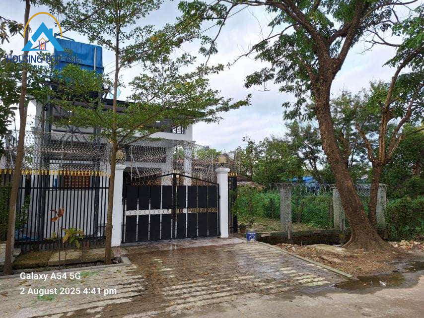 Home in Metric Way