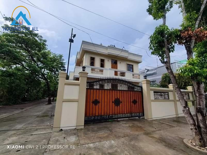 Home in Metric Way