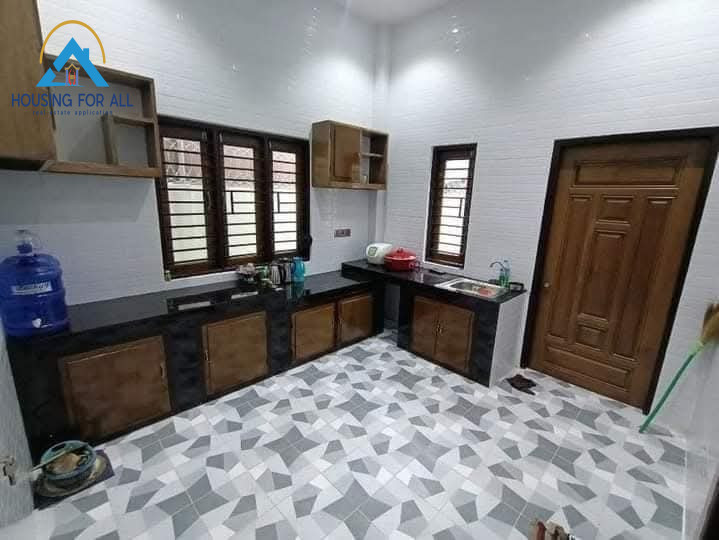 Home in Metric Way