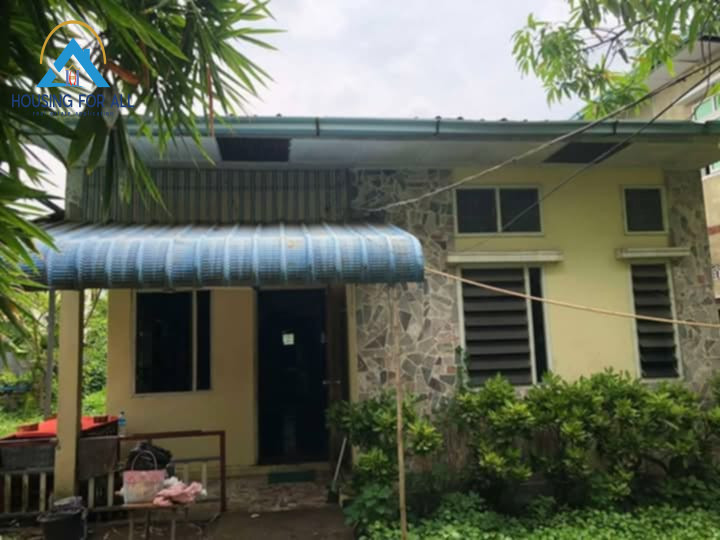 Home in Metric Way