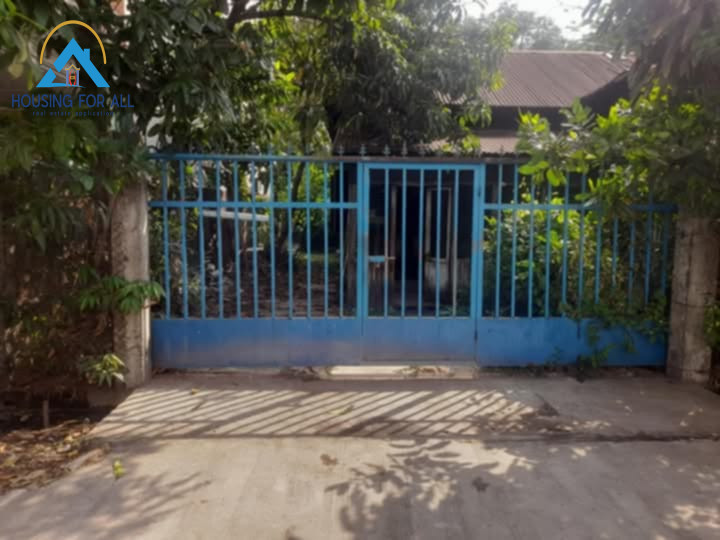 Home in Metric Way