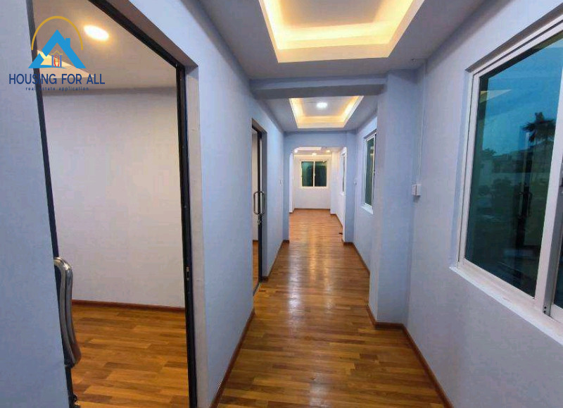 Home in Metric Way