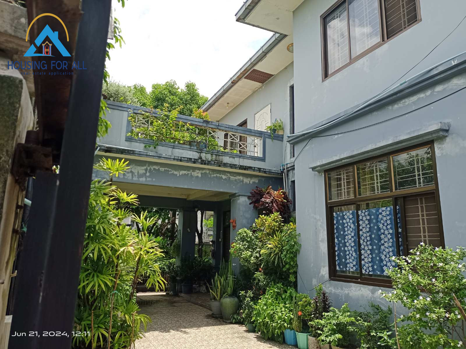 Home in Metric Way