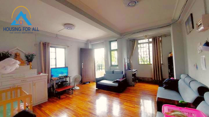 Home in Metric Way