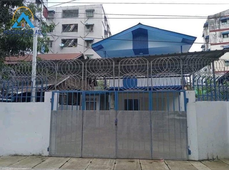 Home in Metric Way