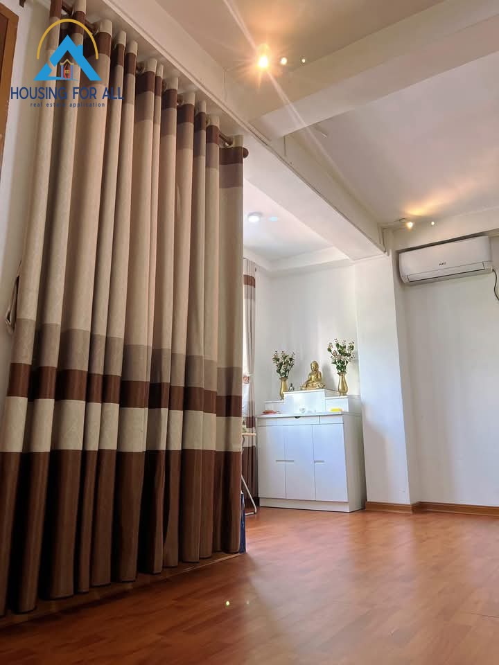 Home in Metric Way