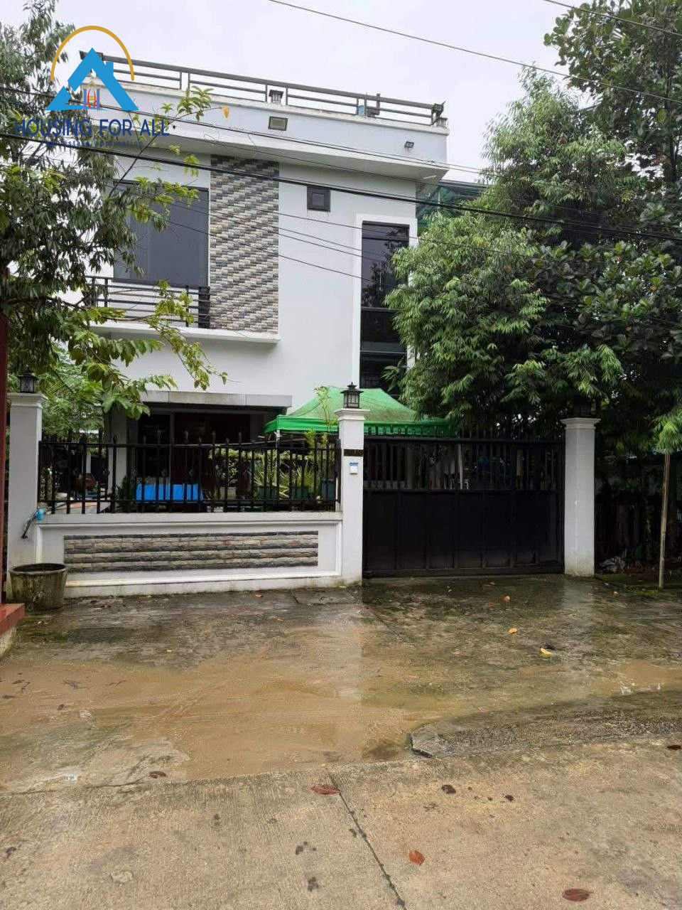Home in Metric Way