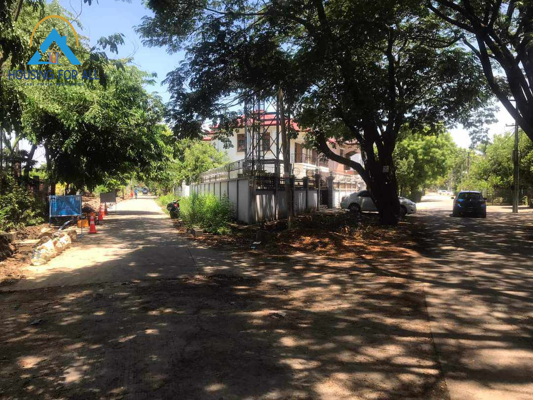 Home in Metric Way