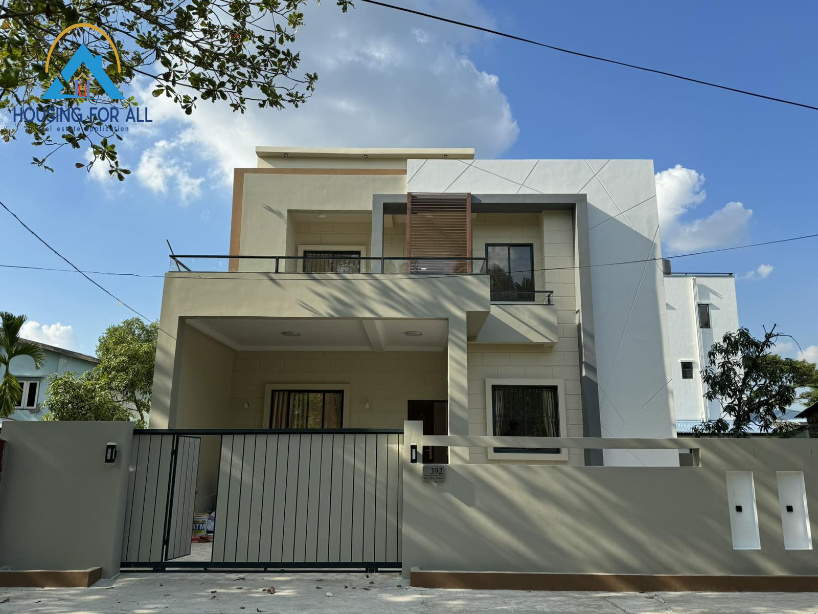 Home in Metric Way
