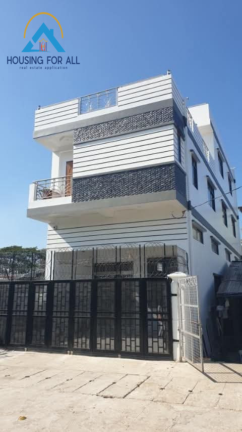 Home in Metric Way