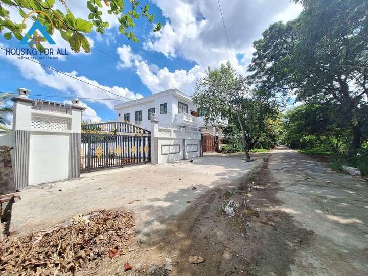 Home in Metric Way