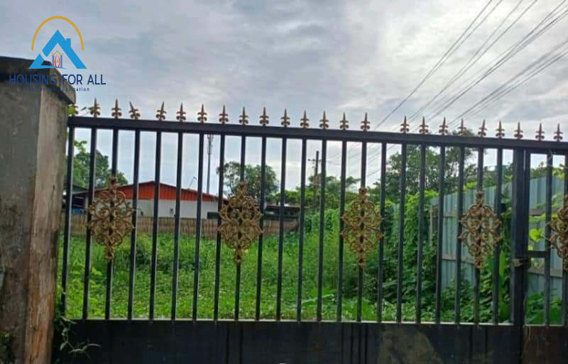 Home in Metric Way